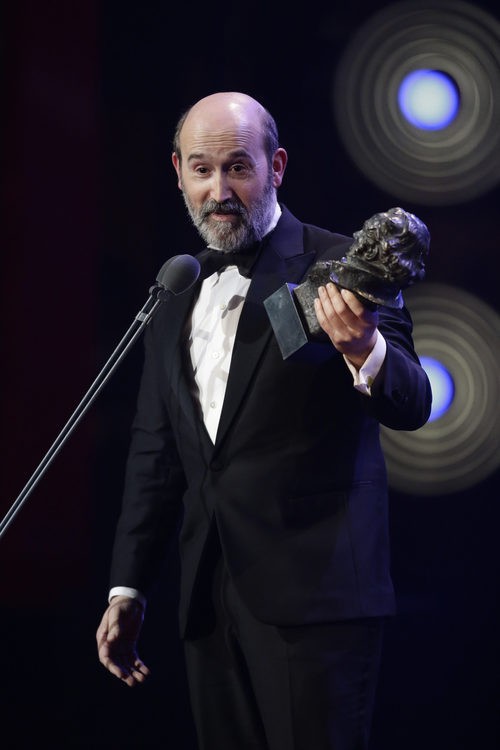 Javier Cámara recibe su Premio Goya 2016 a Mejor Actor de Reparto por 'Truman'