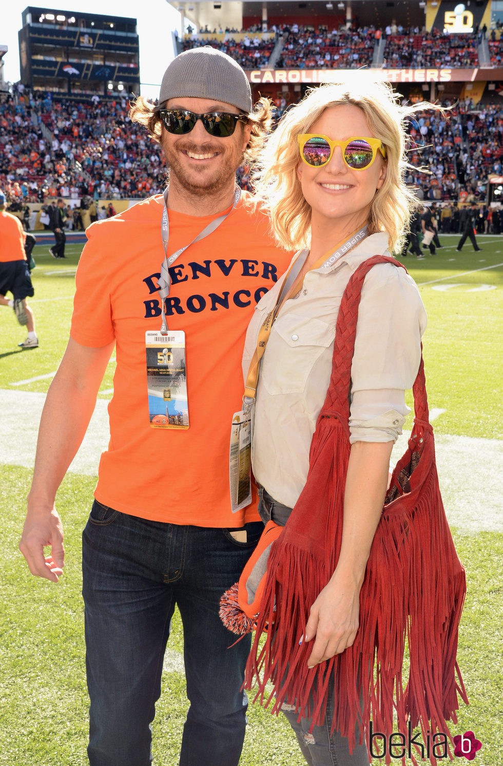 Oliver Hudson y Kate Hudson en la Super Bowl 2016