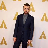 Sam Smith en el almuerzo de los nominados a los Premios Oscar 2016