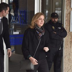 La Infanta Cristina e Iñaki Urdangarín a la salida de la tercera sesión del juicio por el Caso Nóos