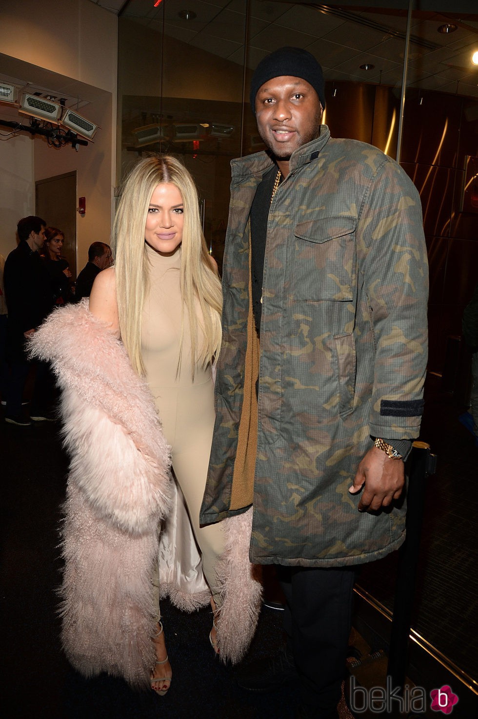 Khloe Kardashian y Lamar Odom en el desfile de Kanye West 'Yeezy Season 3'