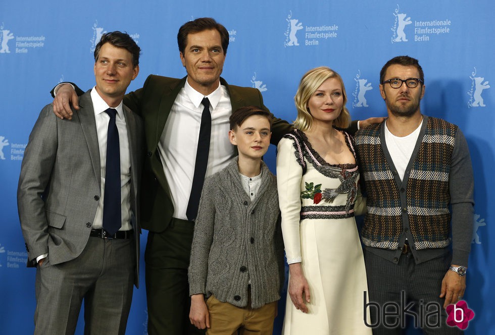 Kirsten Dunst con el reparto de 'Midnight Special' en la Berlinale 2016