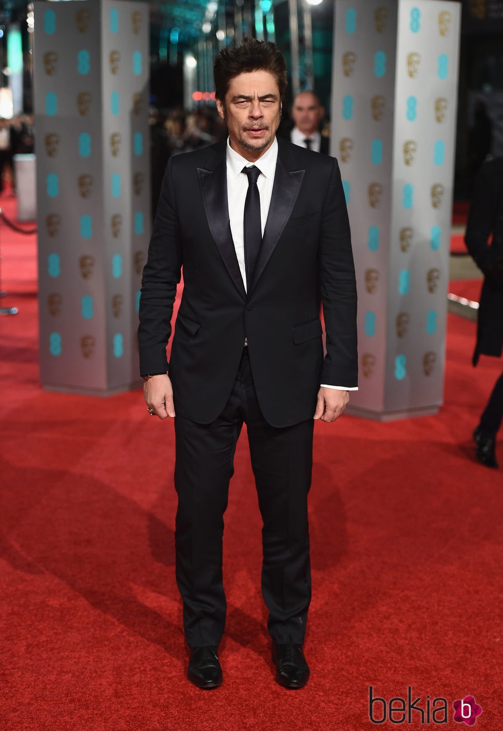 Benicio del Toro en la alfombra roja de los BAFTA 2016