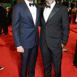 Leonardo DiCaprio y Alejandro González Iñárritu en la alfombra roja de los BAFTA 2016