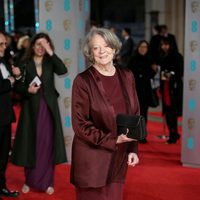 Maggie Smith en la alfombra roja de los BAFTA 2016