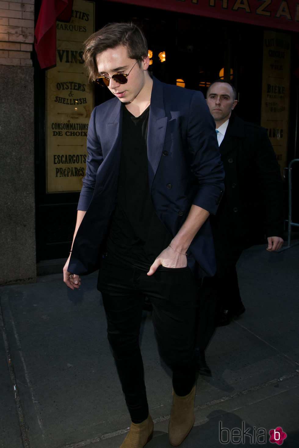 Brooklyn Beckham en el desfile de Victoria Beckham en la FW de Nueva York