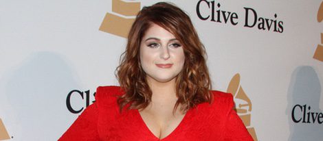 Meghan Trainor en la fiesta Clive Davis previa a los Grammy 2016