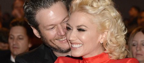 Gwen Stefani y Blake Shelton acaramelados en la fiesta Clive Davis previa a los Grammy 2016