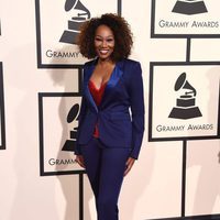 Yolanda Adams en la alfombra roja de los Premios Grammy 2016