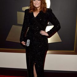 Meghan Trainor en la alfombra roja de los Premios Grammy 2016