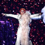 Lady Gaga durante su actuación en los Premios Grammy 2016