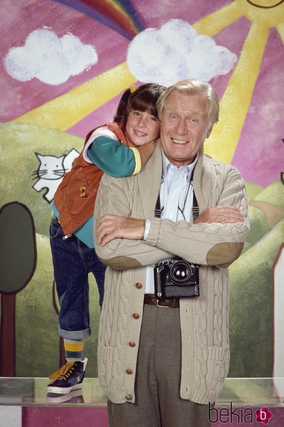 Soleil Moon Frye y George Gaynes en una foto de 'Punky Brewster'