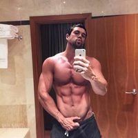 Rafa Martín presume de abdominales en sus redes sociales