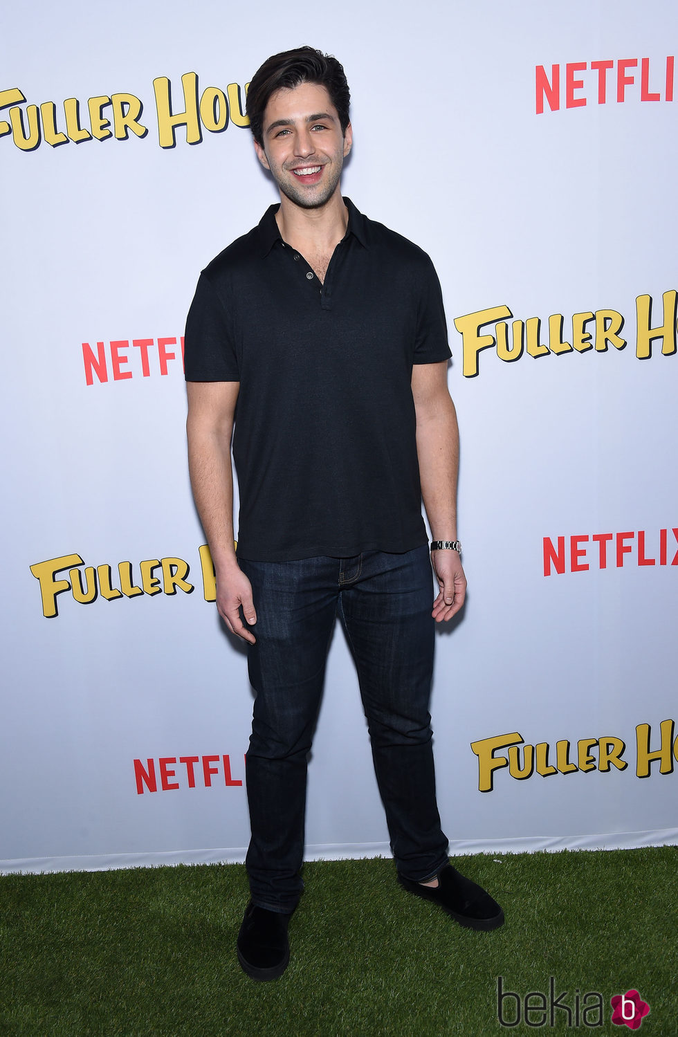 Josh Peck durante la presentación de 'Madres Forzosas' en Netflix