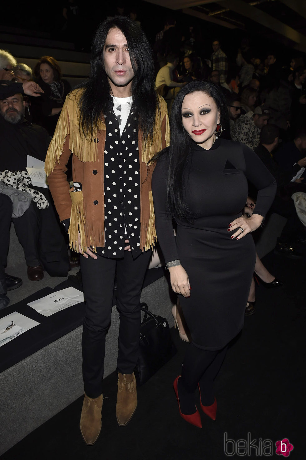 Alaska y Mario Vaquerizo en el desfile de David Delfín en Madrid Fashion Week otoño/invierno 2016/2017