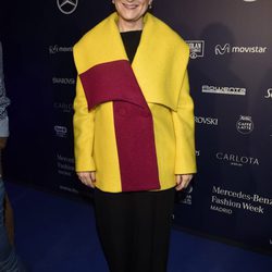 Cristina Cifuentes en el desfile de Ágatha Ruiz de la Prada en Madrid Fashion Week otoño/invierno 2016/2017