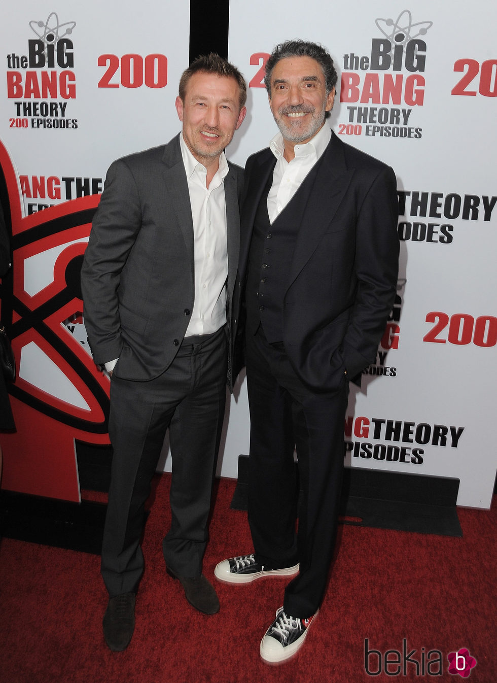 Pasha Lychnikoff y Chuck Loffe en la fiesta de 'The Big Bang Theory' por sus 200 capítulos