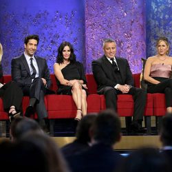 Lisa Kudrow, David Schwimmer, Courteney Cox, Matt leBlanc y Jennifer Aniston en NBC