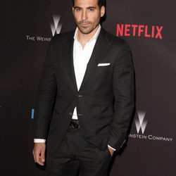 Miguel Ángel Silvestre en el estreno de Crouching Tiger, Hidden Dragon: Sword of Destiny'