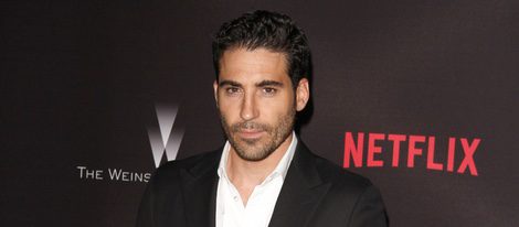 Miguel Ángel Silvestre en el estreno de Crouching Tiger, Hidden Dragon: Sword of Destiny'