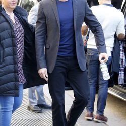 Hugh Jackman pasea muy recuperado tras su quinta operación de cáncer de piel