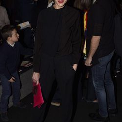 Eva González en la entrega del Premio L'Oreal en Madrid Fashion Week otoño/invierno 2016/2017