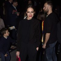 Eva González en la entrega del Premio L'Oreal en Madrid Fashion Week otoño/invierno 2016/2017