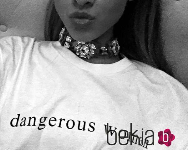 Ariana Grande publica el nombre de su próximo disco 'Dangerous Woman'