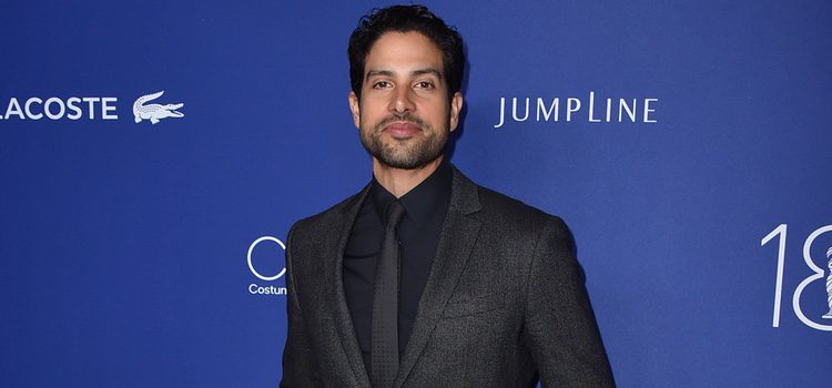 Adam Rodriguez en la entrega de los Costume Designers Guild Awards en Los Ángeles