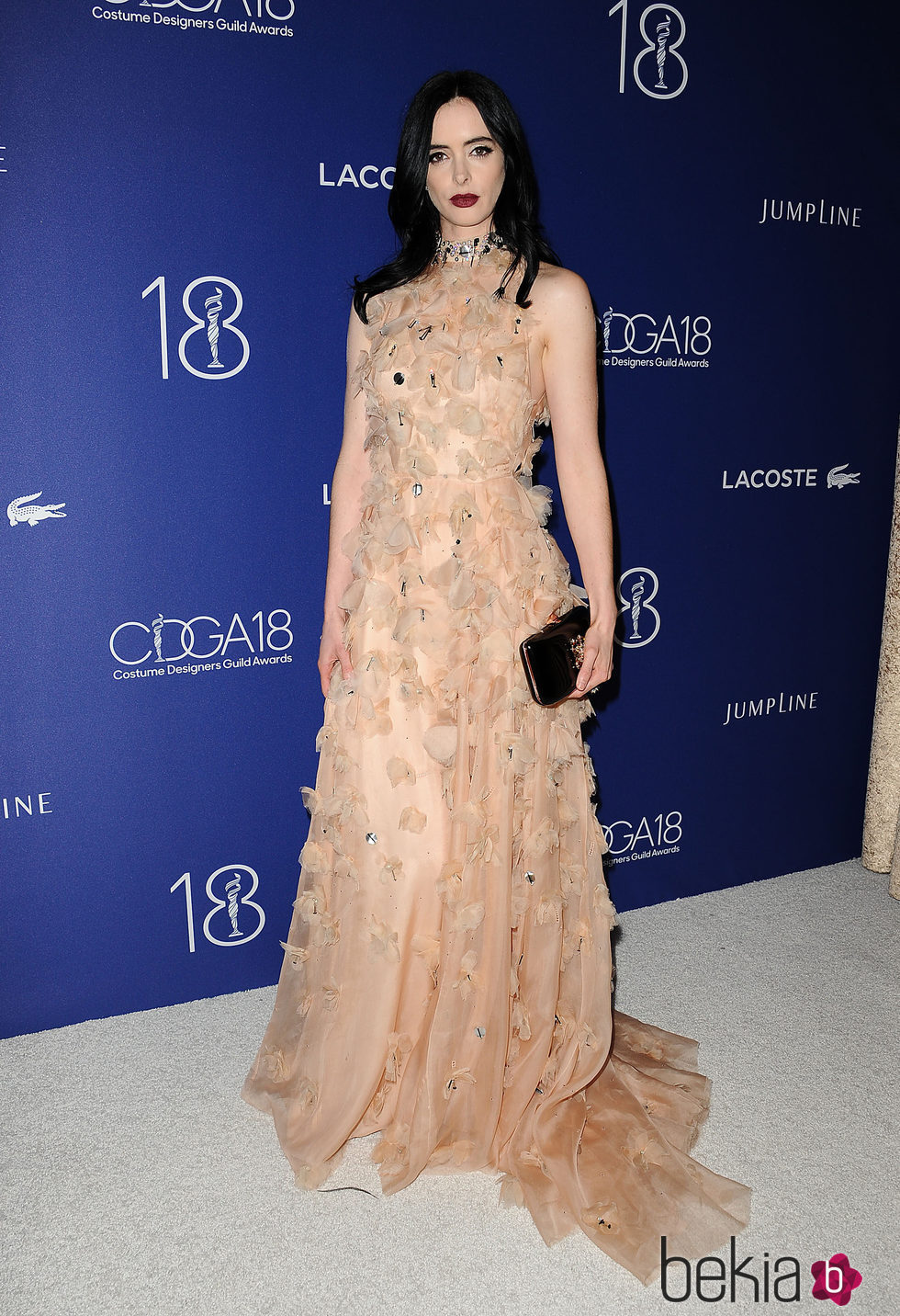 Krysten Ritter en la entrega de los Costume Designers Guild Awards en Los Ángeles