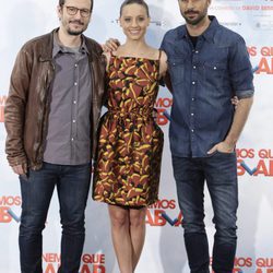 David Serrano, Michelle Jenner y Hugo Silva en la presentación de 'Tenemos que hablar'