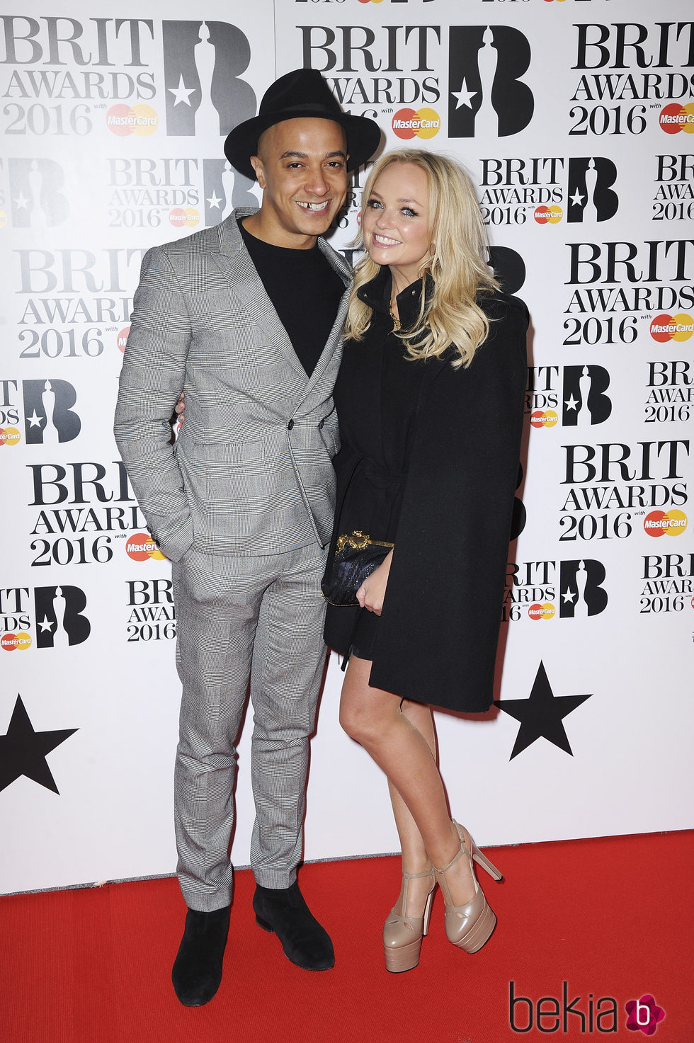 Emma Bunton y Jade Jones en la alfombra roja de los Premios Brit 2016