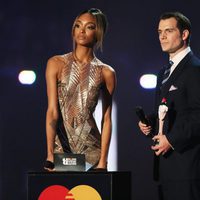 Jourdan Dunn y Henri Cavalli en los Premios Brit 2016