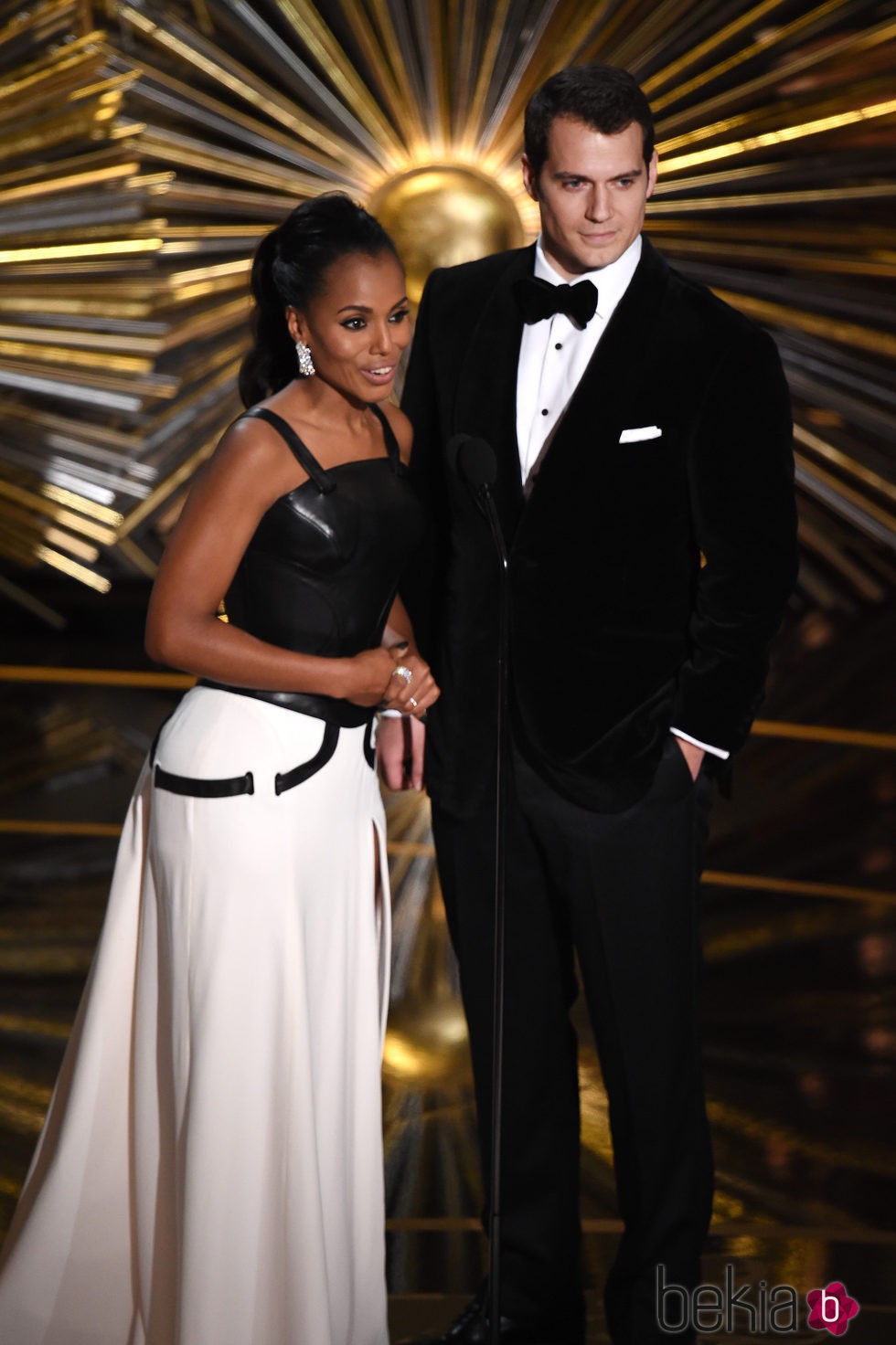 Kerry Washington y Henry Cavill en la gala de los Premios Oscar 2016