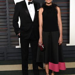 Colin Firth y Livia Giuggioli en la fiesta Vanity Fair tras los Oscar 2016