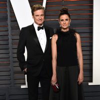 Colin Firth y Livia Giuggioli en la fiesta Vanity Fair tras los Oscar 2016