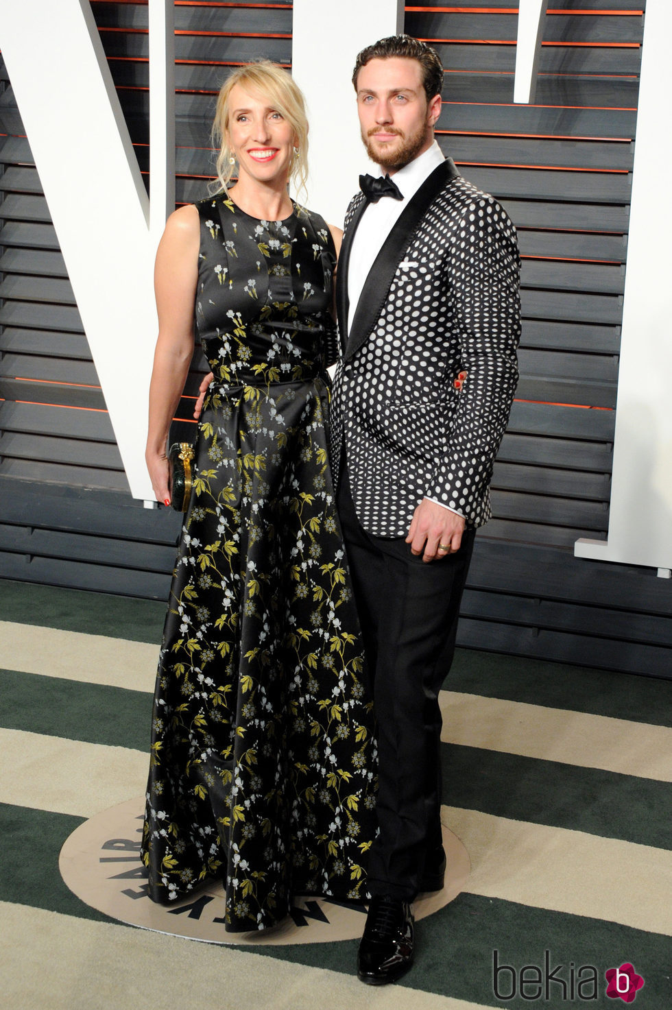 Sam Taylor-Johnson y Aaron Taylor-Johnson en la fiesta Vanity Fair tras los Oscar 2016