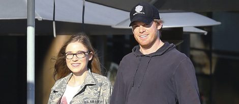 Michael C. Hall y Morgan Macgregor paseando por Nueva York