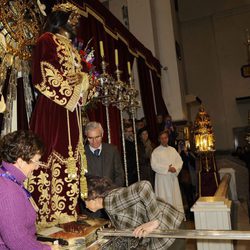 La Reina Sofía en el besapiés al Cristo de Medinaceli de Madrid