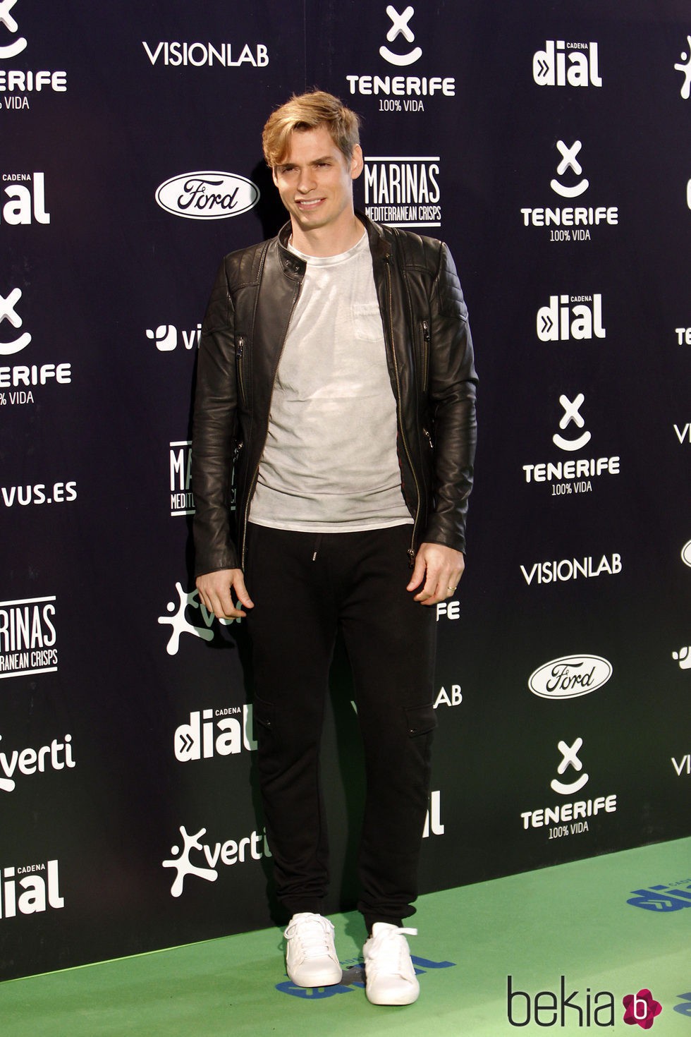 Carlos Baute en los Premios Cadena Dial 2015