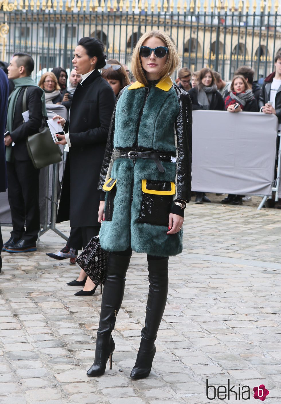 Olivia Palermo en el desfile de Christian Dior en Paris Fashion Week otoño/invierno 2016/2017