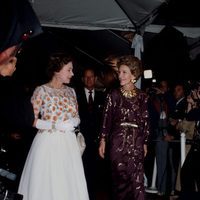 La Reina Isabel II con Nancy Reagan en Long Beach