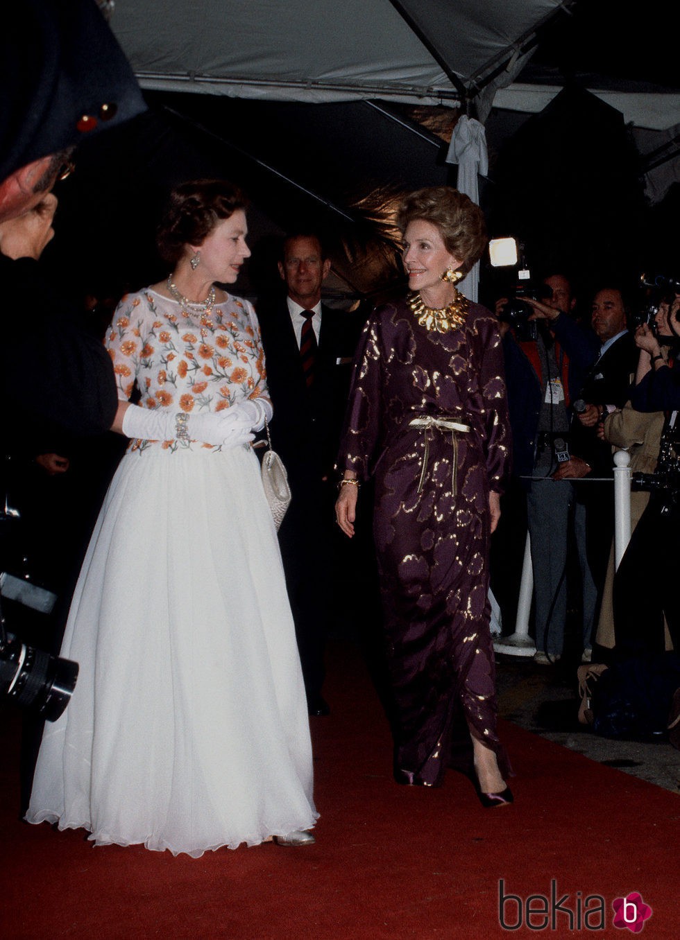 La Reina Isabel II con Nancy Reagan en Long Beach