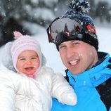 El Príncipe Guillermo con la Princesa Carlota en sus primeras vacaciones en la nieve