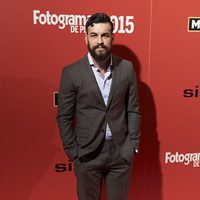 Mario Casas en la alfombra roja de los Fotogramas de Plata 2015