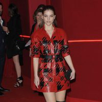 Barbara Palvin en la fiesta L'Oreal Paris Red Obsession