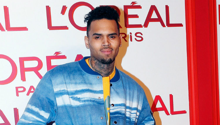 Chris Brown en la fiesta L'Oreal Paris Red Obsession