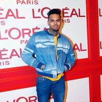 Chris Brown en la fiesta L'Oreal Paris Red Obsession