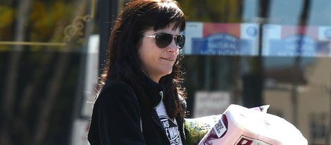 Selma Blair haciendo la compra en Los Angeles