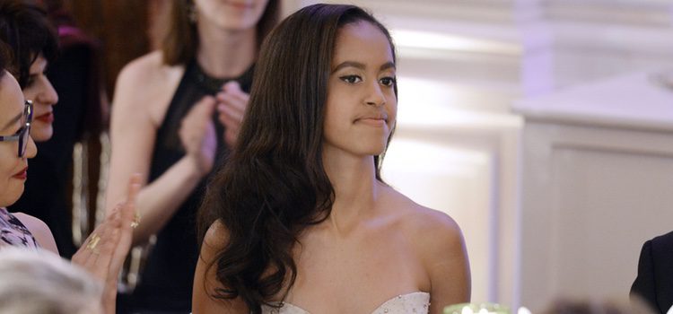 Malia Obama en la cena de gala ofrecida en la Casa Blanca al Primer Ministro de Canadá